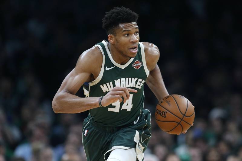 giannis antetokounmpo is filing a lawsuit against a former contractor
